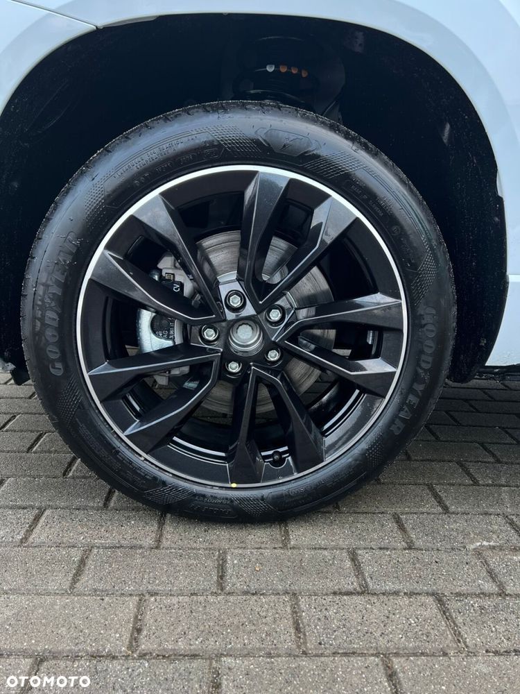 Skoda Karoq 1.5 TSI ACT Sportline DSG - 4