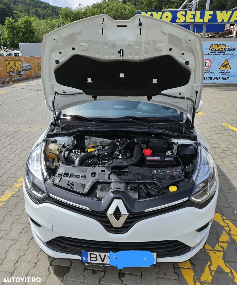 Renault Clio - 7