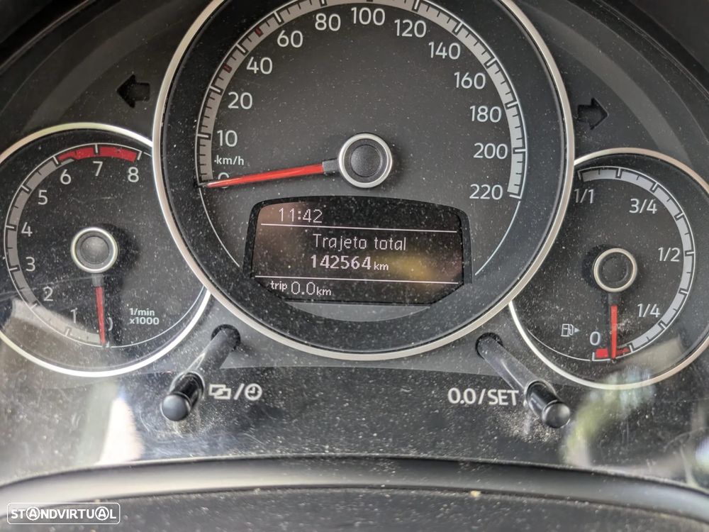 VW Up! 1.0 Move - 10