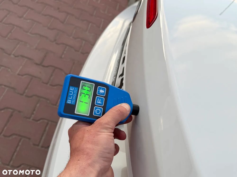 BMW Seria 2 218d M Sport - 28