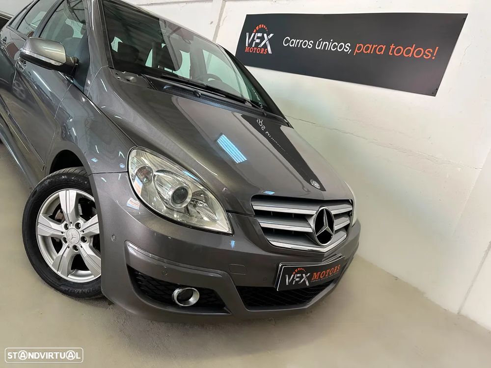 Mercedes-Benz B 180 CDI - 38