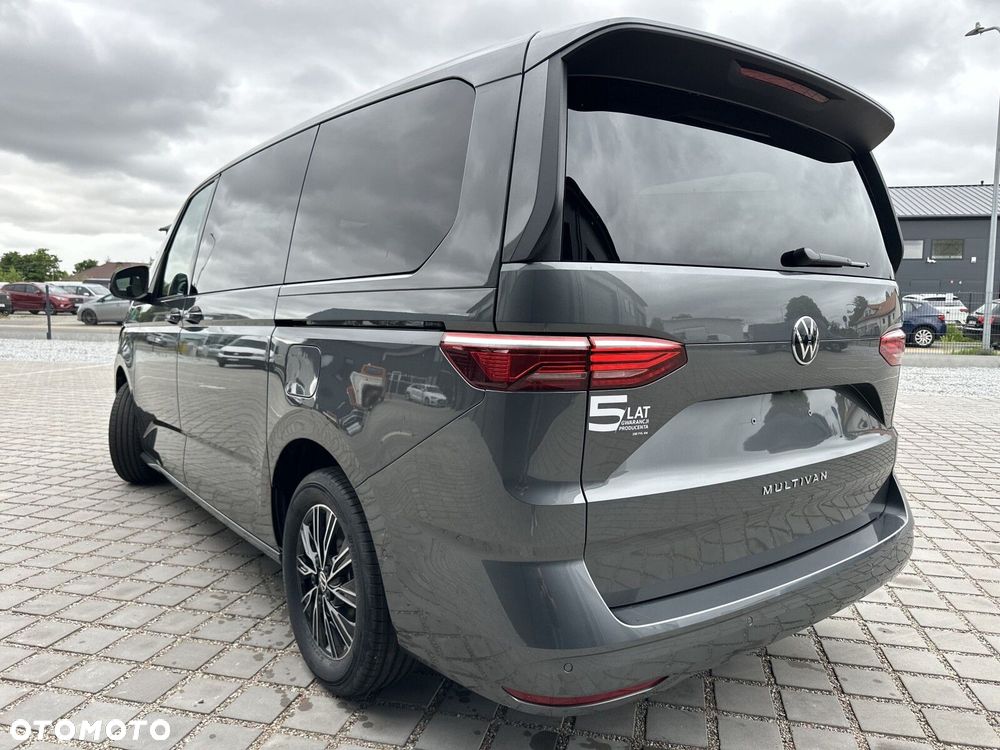 Volkswagen Multivan - 36