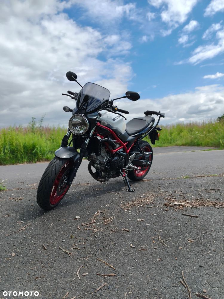 Suzuki SV - 8