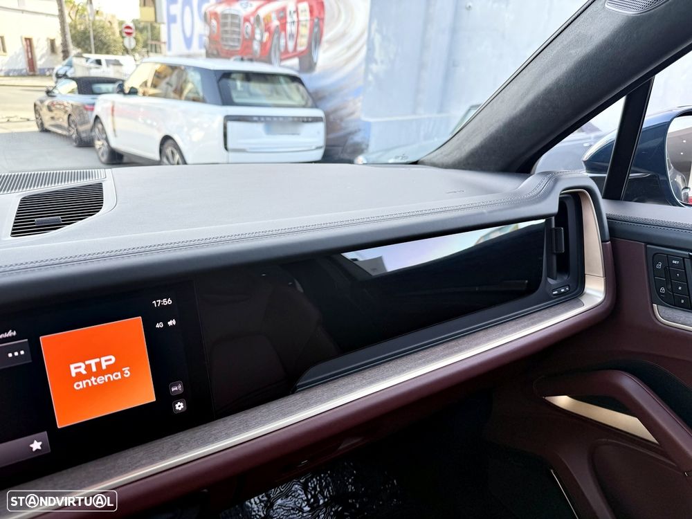 Porsche Cayenne Turbo E-Hybrid - 21