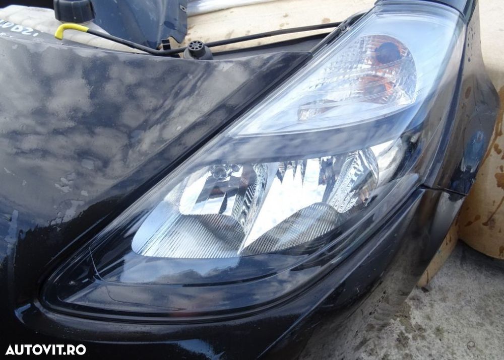 Fata completa Renault Clio 3 facelift din 2010 volan pe stanga - 3