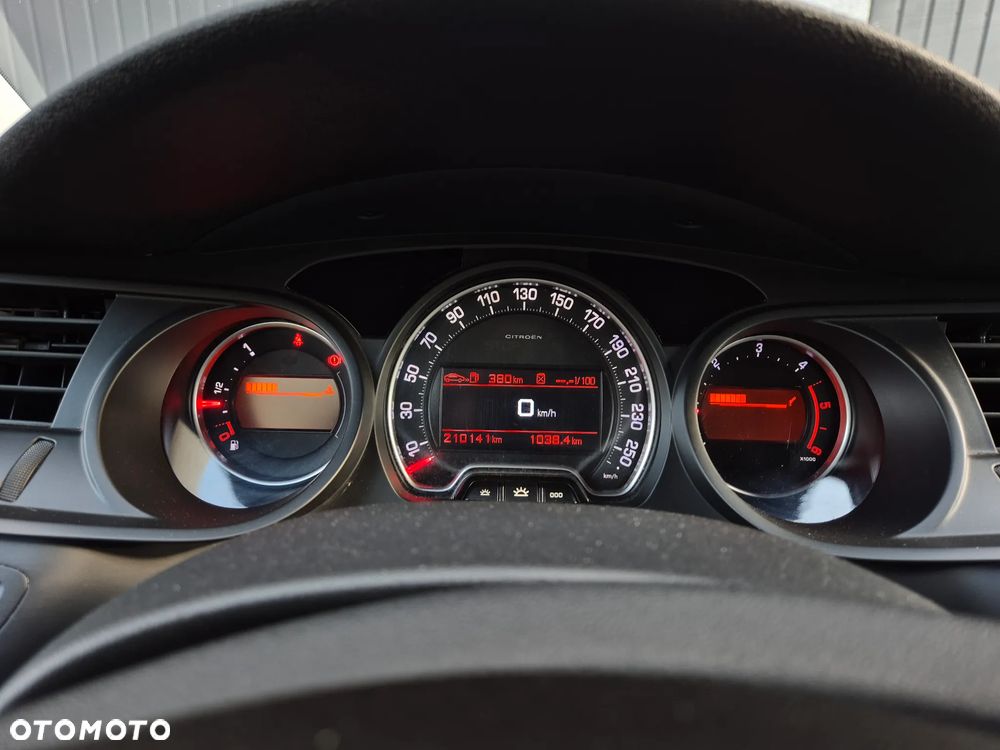 Citroën C5 2.0 HDi Exclusive - 8