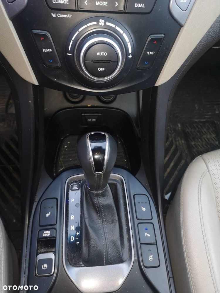 Hyundai Santa Fe 2014 photo 4