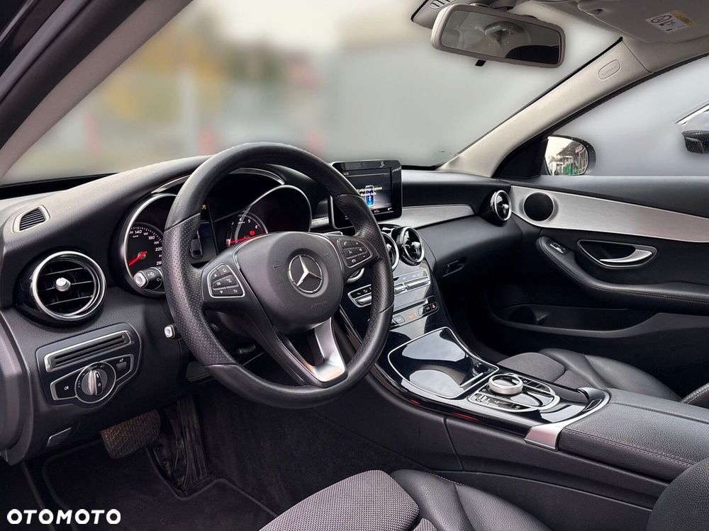 Mercedes-Benz Klasa C 180 9G-TRONIC - 15