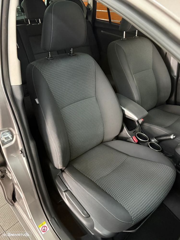 Toyota Verso 1.6 D-4D 7L S&S Skyview Edition - 11