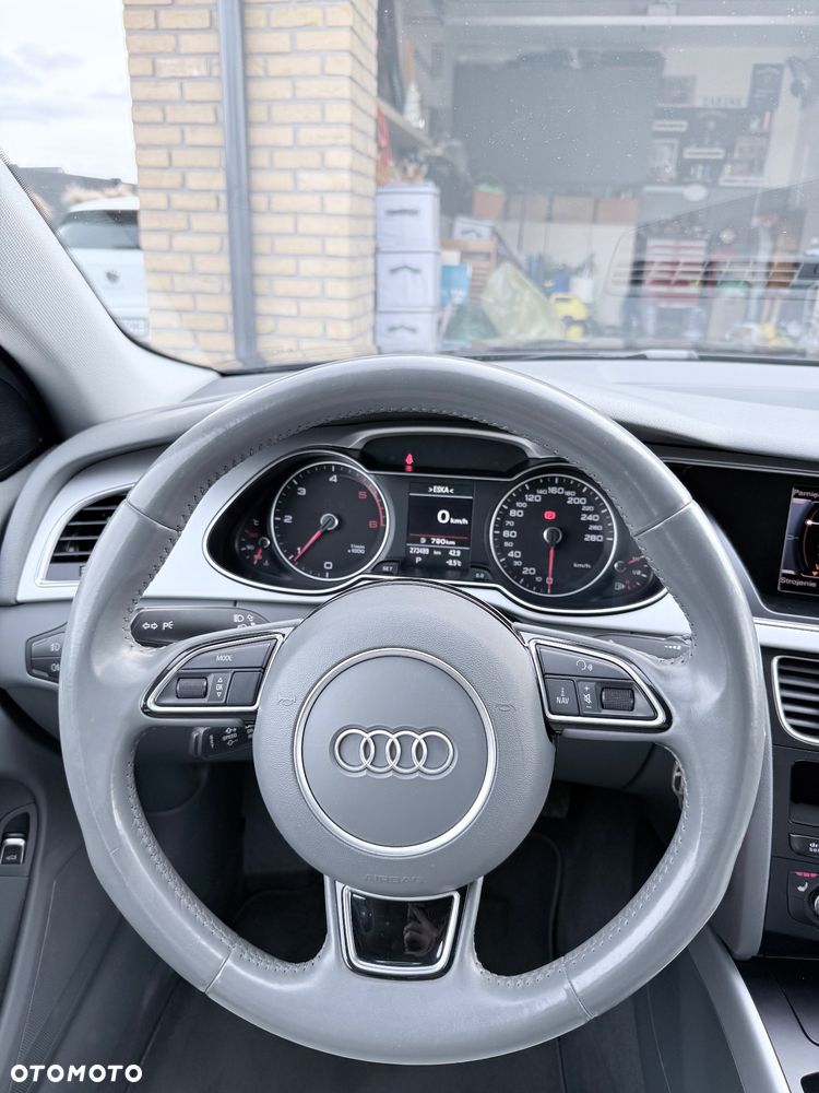 Audi A4 Avant 2.0 TDI S tronic - 16