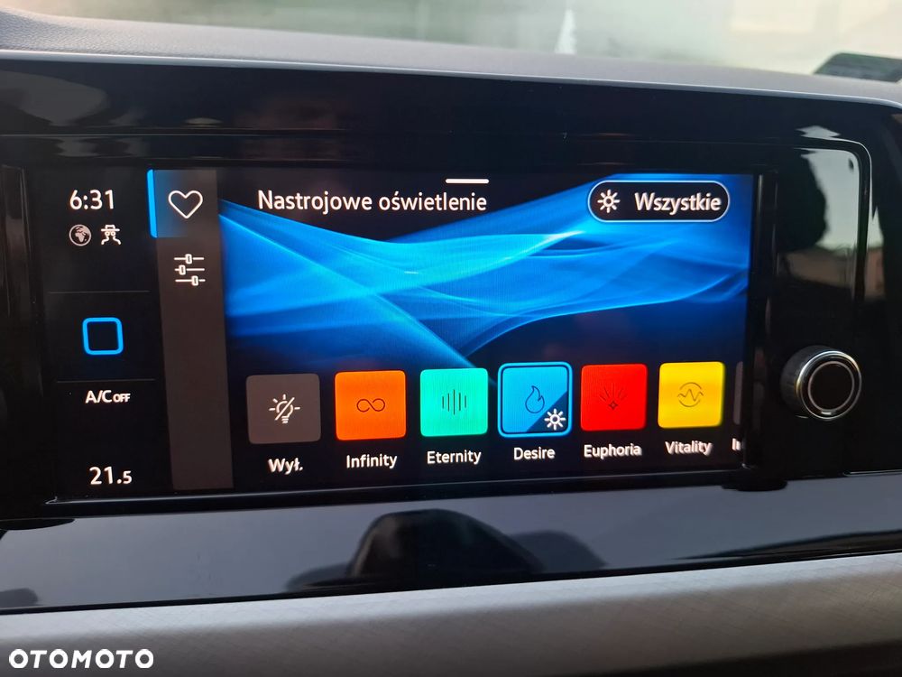 Volkswagen Golf 1.5 TSI EVO Style - 18