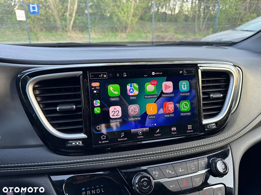 Chrysler Pacifica - 38