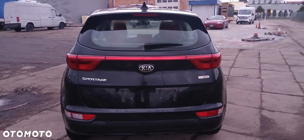 Kia Sportage 1.7 CRDI 2WD ISG Spirit - 6