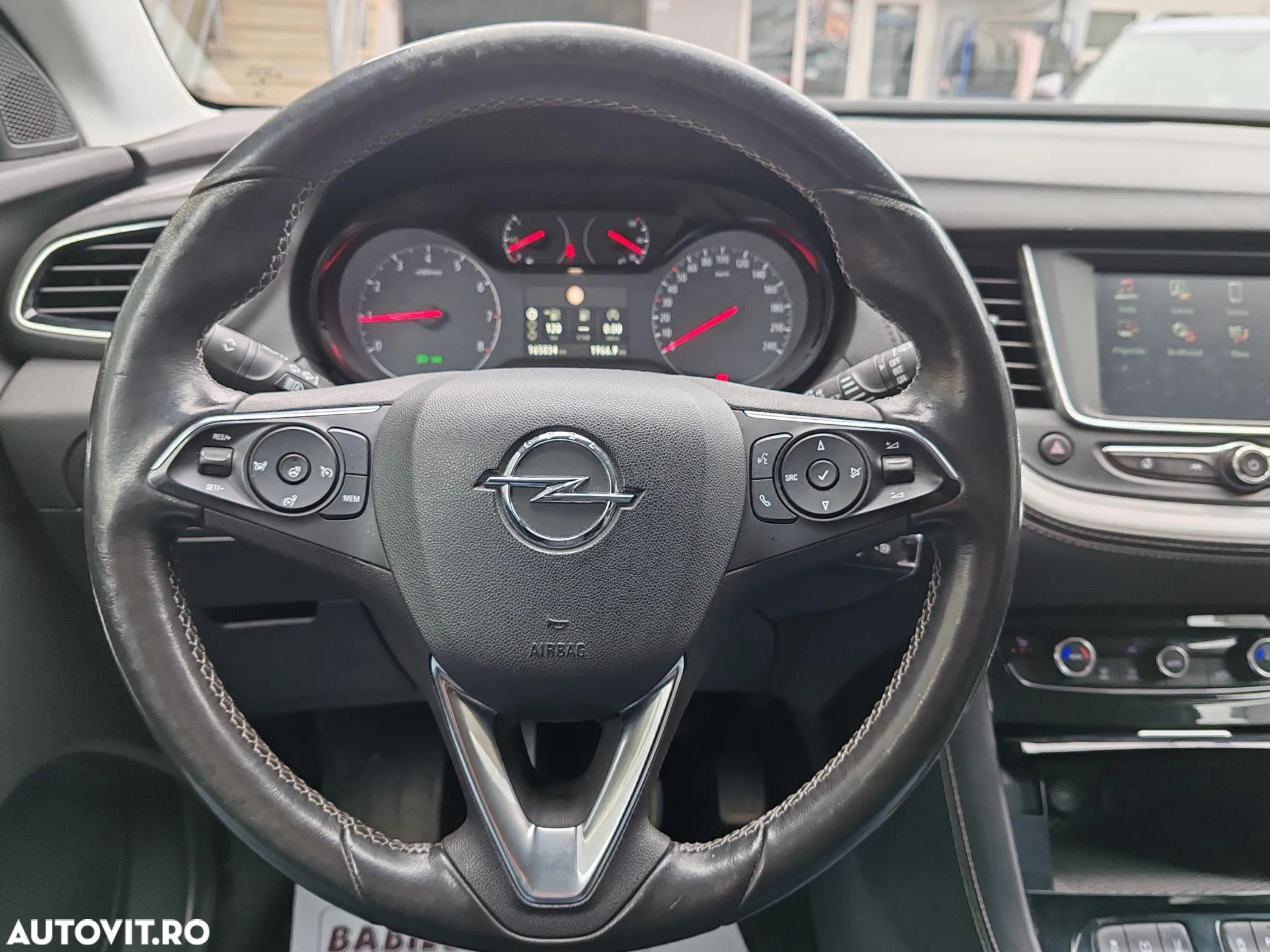 Opel Grandland X 1.2 Turbo START/STOP Enjoy - 17