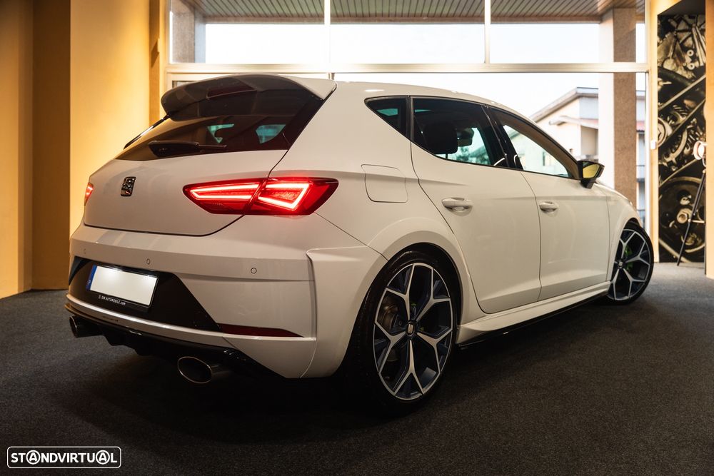 SEAT Leon 2.0 TDI DPF S&S XCELLENCE - 3