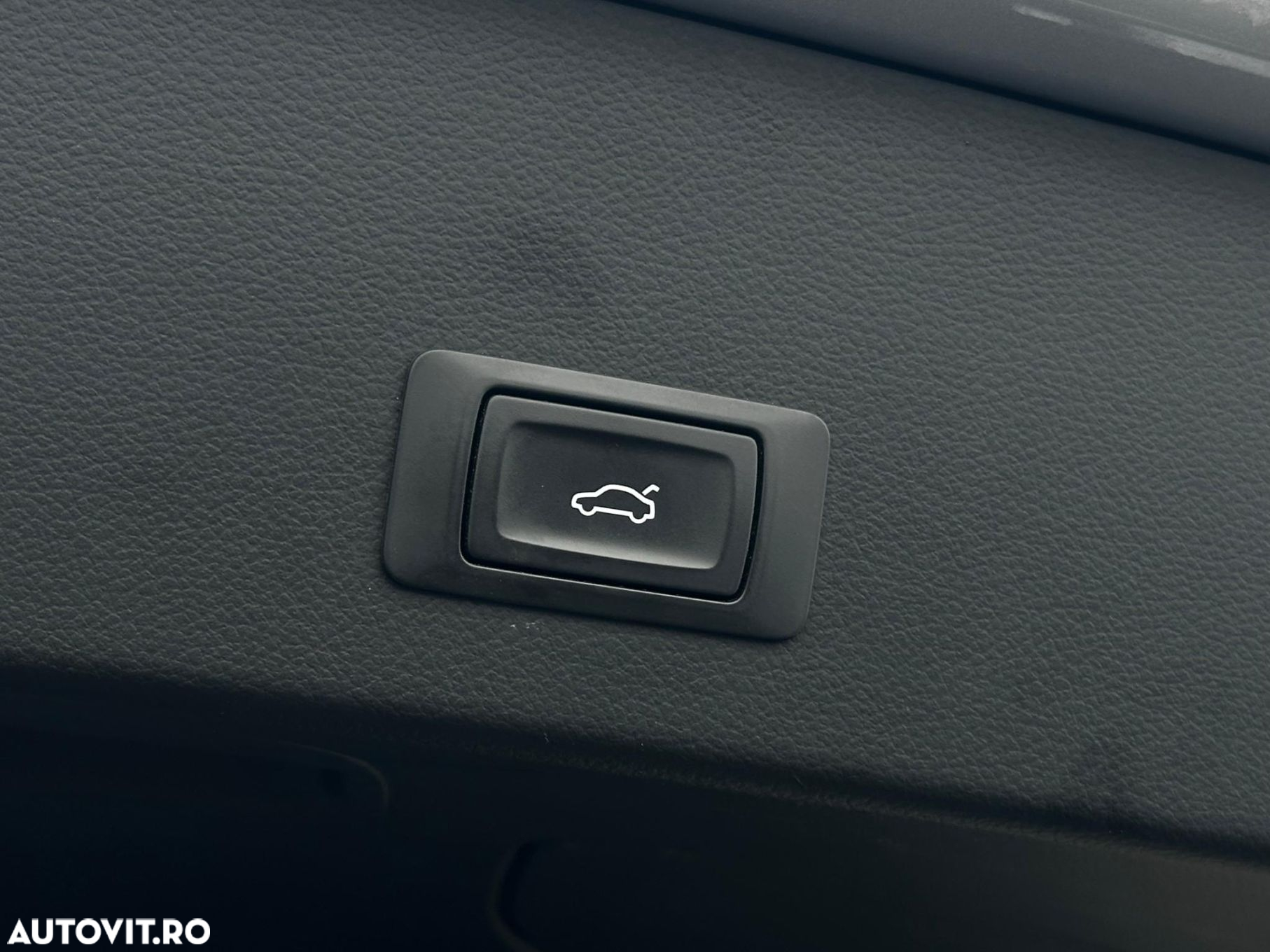 Audi A6 Avant 3.0 TDI quattro S tronic - 26
