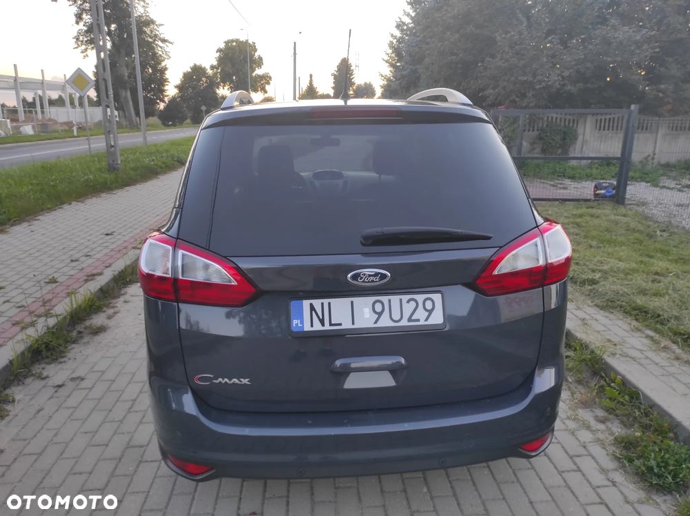 Ford Grand C-MAX - 5