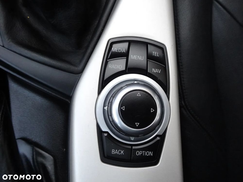 BMW Seria 1 116d DPF Edition Sport - 30