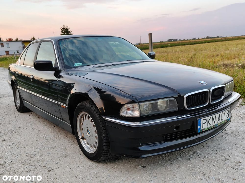 BMW Seria 7 - 1