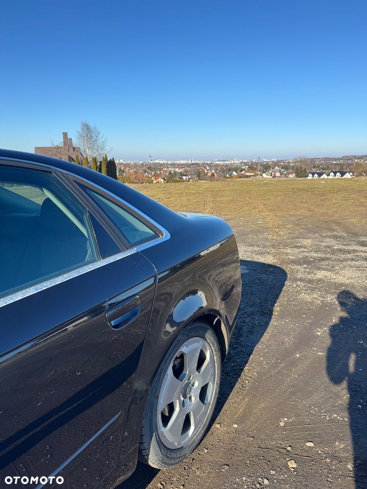 Audi A4 Limousine 1.8 T - 9