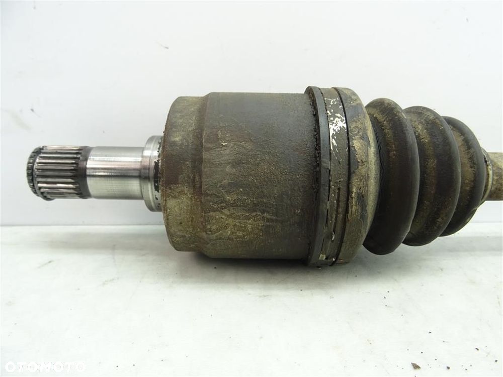 Półoś przód przednia prawa Honda Accord VI 98-02 1.8 B MANUAL - 2