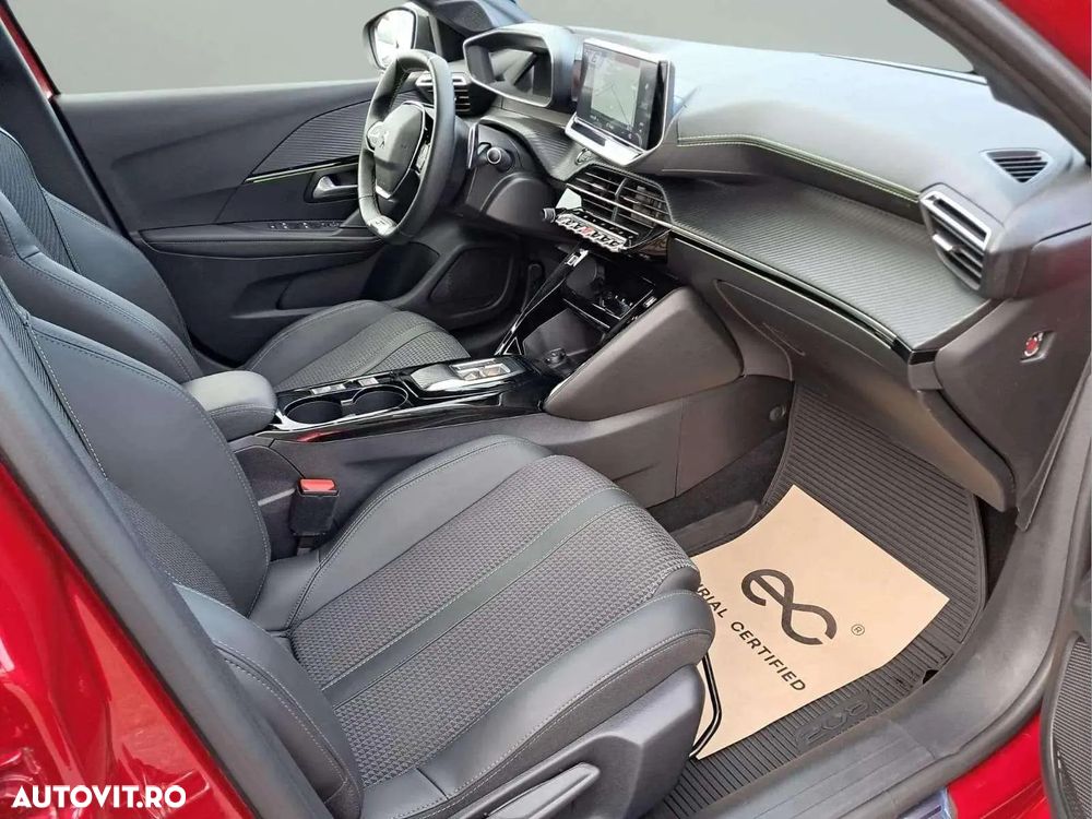 Peugeot 208 1.2 L PureTech STT EAT8 GT - 6