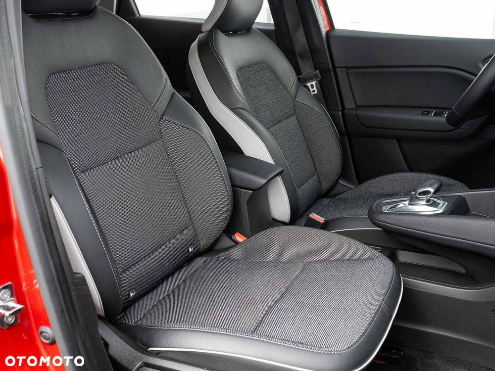 Renault Captur - 30