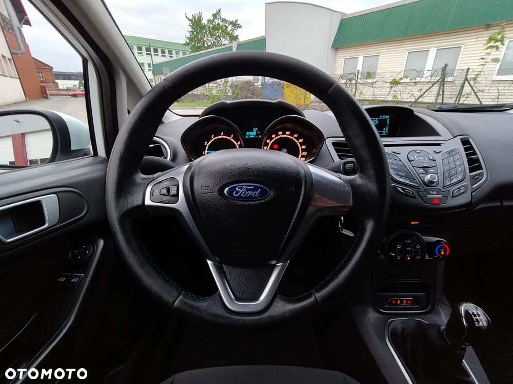 Ford Fiesta - 17