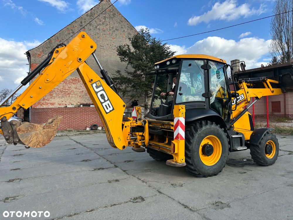 JCB 3CXeco - 10