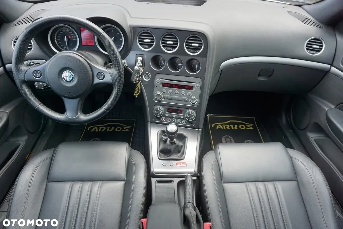 Alfa Romeo 159 - 2
