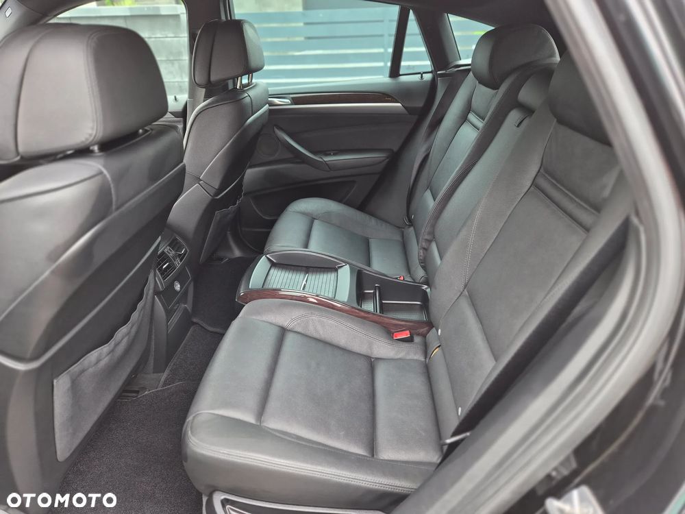 BMW X6 - 10