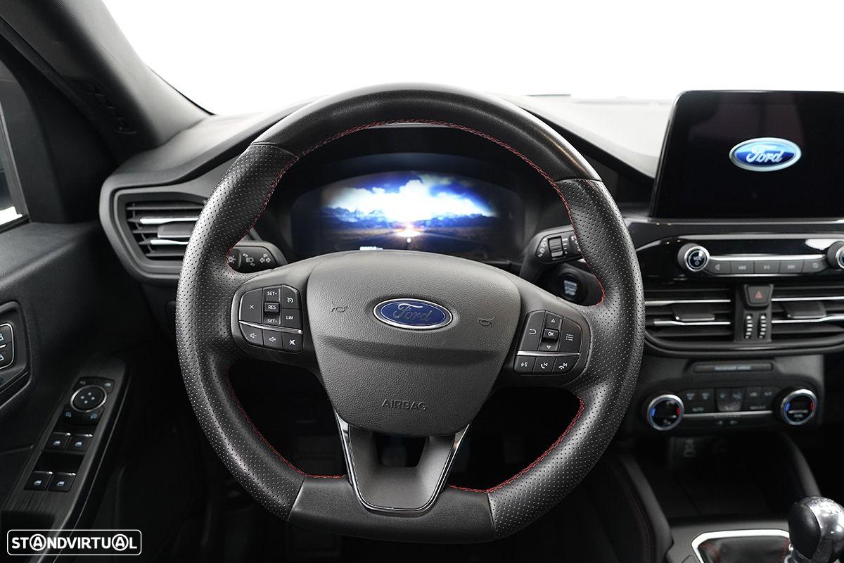 Ford Kuga 1.5 EcoBoost ST-Line X - 13