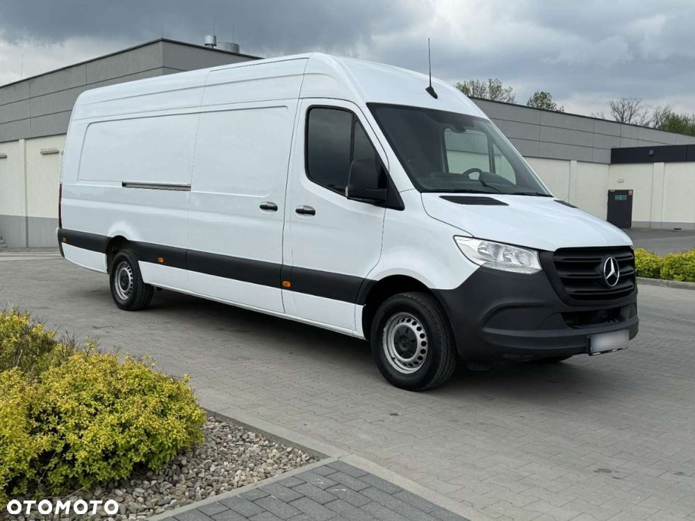 Mercedes-Benz Sprinter - 17