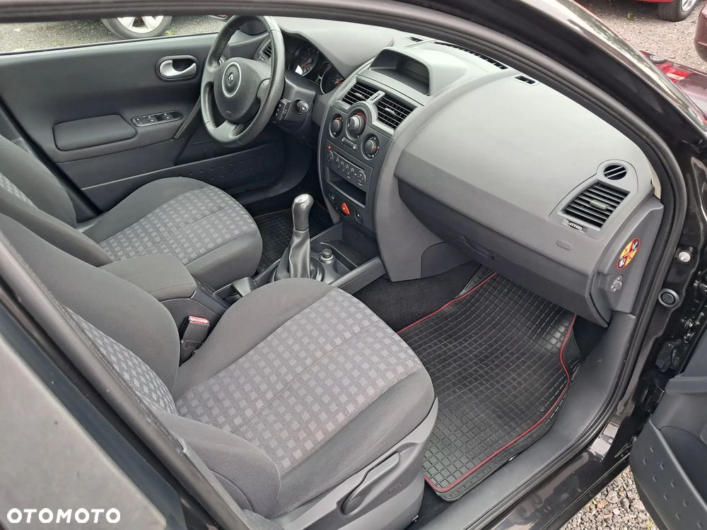 Renault Megane 1.6 Authentique - 7