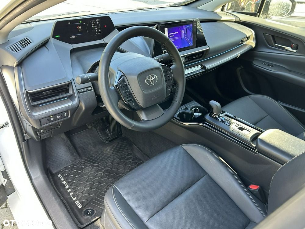 Toyota Prius - 16
