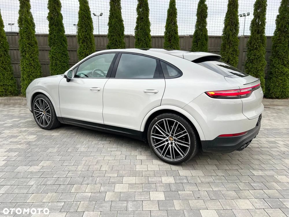 Porsche Cayenne Coupe - 9