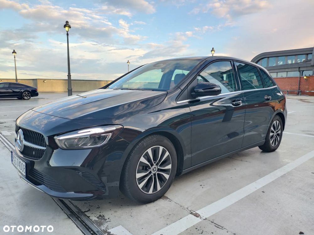 Mercedes-Benz Klasa B 180 d 8G-DCT Entry - 1