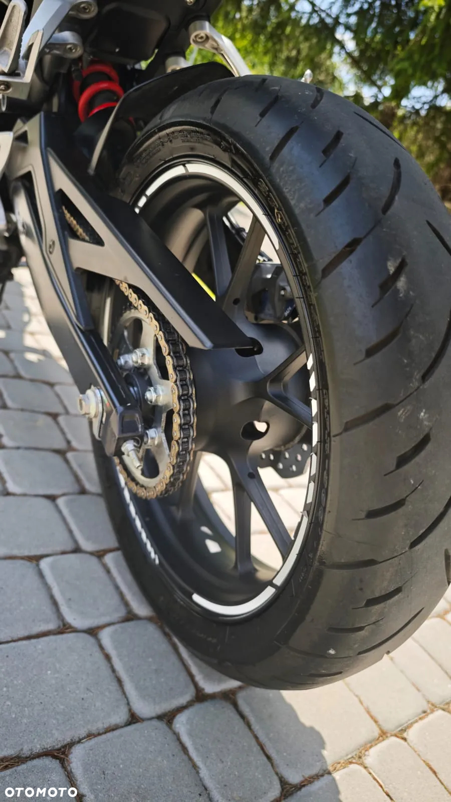 Honda CB - 16