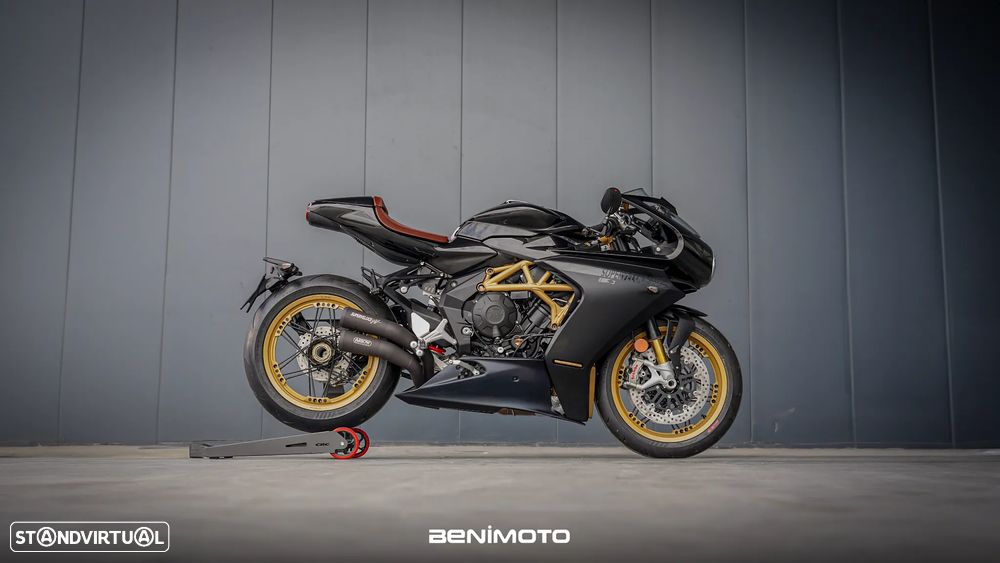 MV Agusta Superveloce S - 13