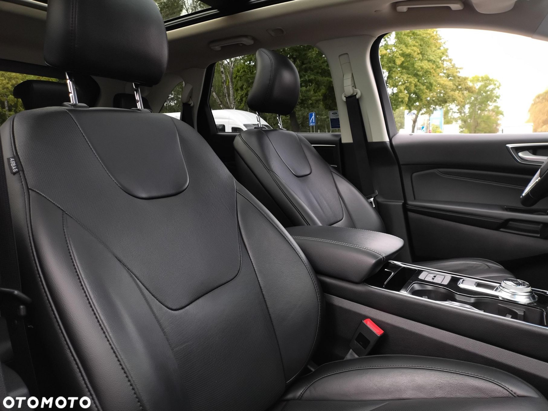 Ford Edge 2.0 EcoBlue Twin-Turbo 4WD Titanium - 31