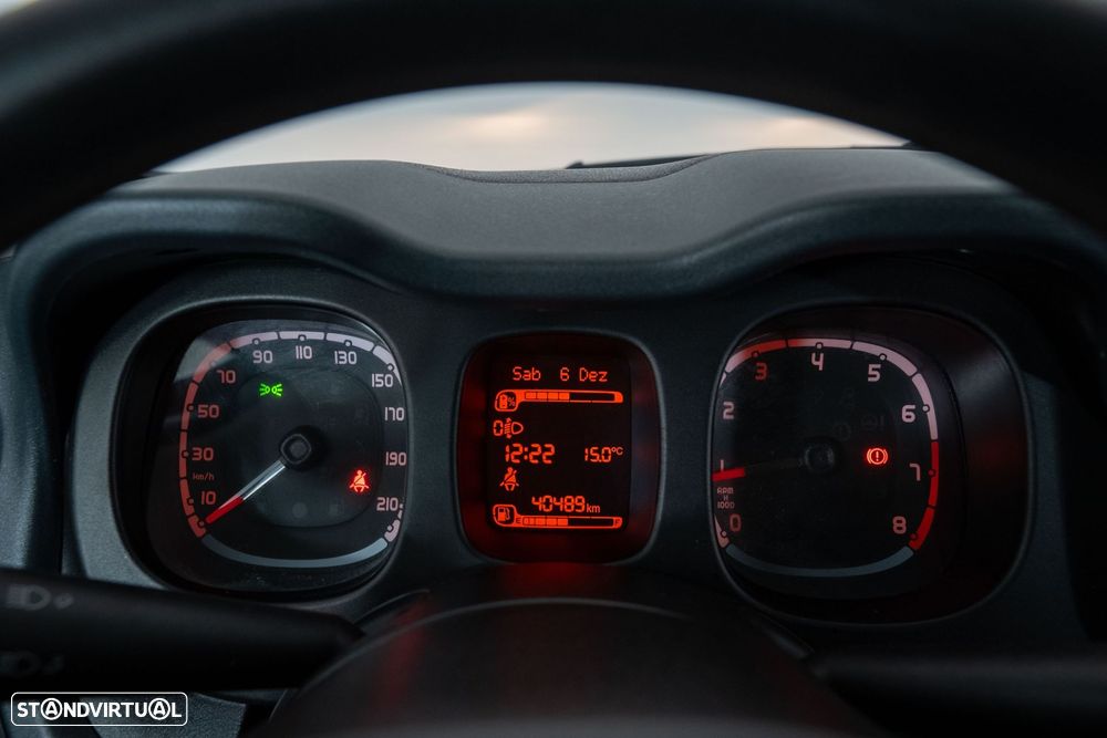 Fiat Panda 1.0 Hybrid City Cross - 16