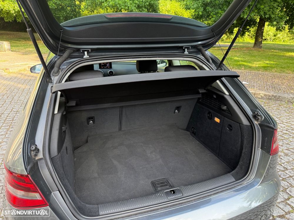 Audi A3 1.6 TDI Sport - 19