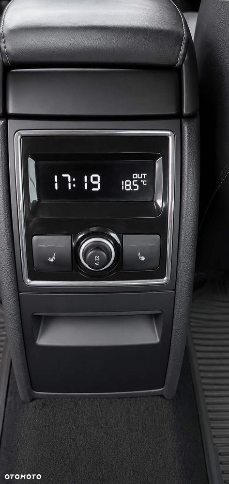 Skoda Superb 2.0 TDI Platinum DSG - 10