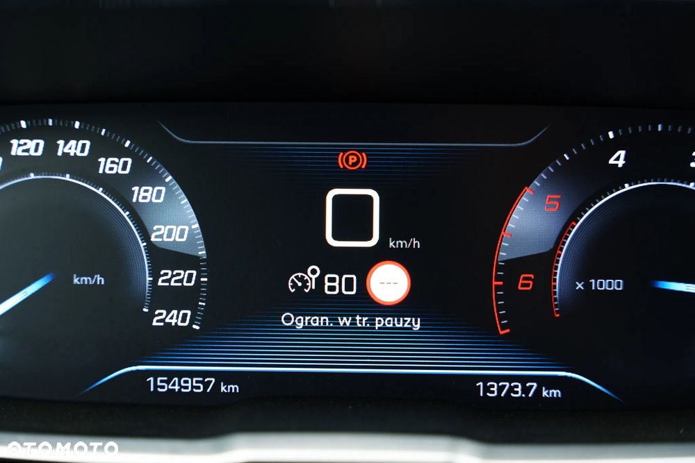 Peugeot 3008 1.6 BlueHDi Allure S&S - 26