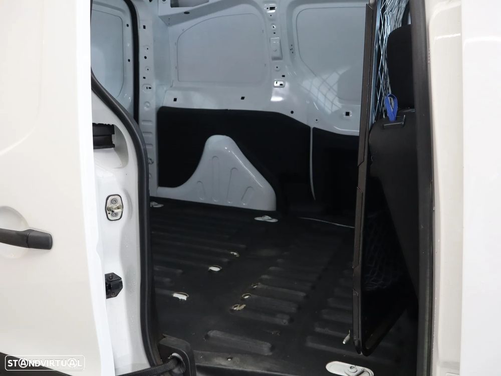 Citroën Berlingo 1.6 HDi EAT6 3L - 11