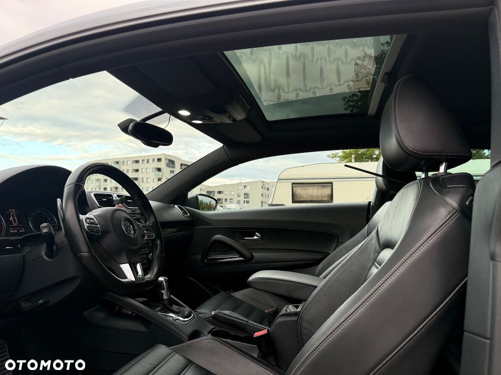 Volkswagen Scirocco 2.0 TDI DSG - 10