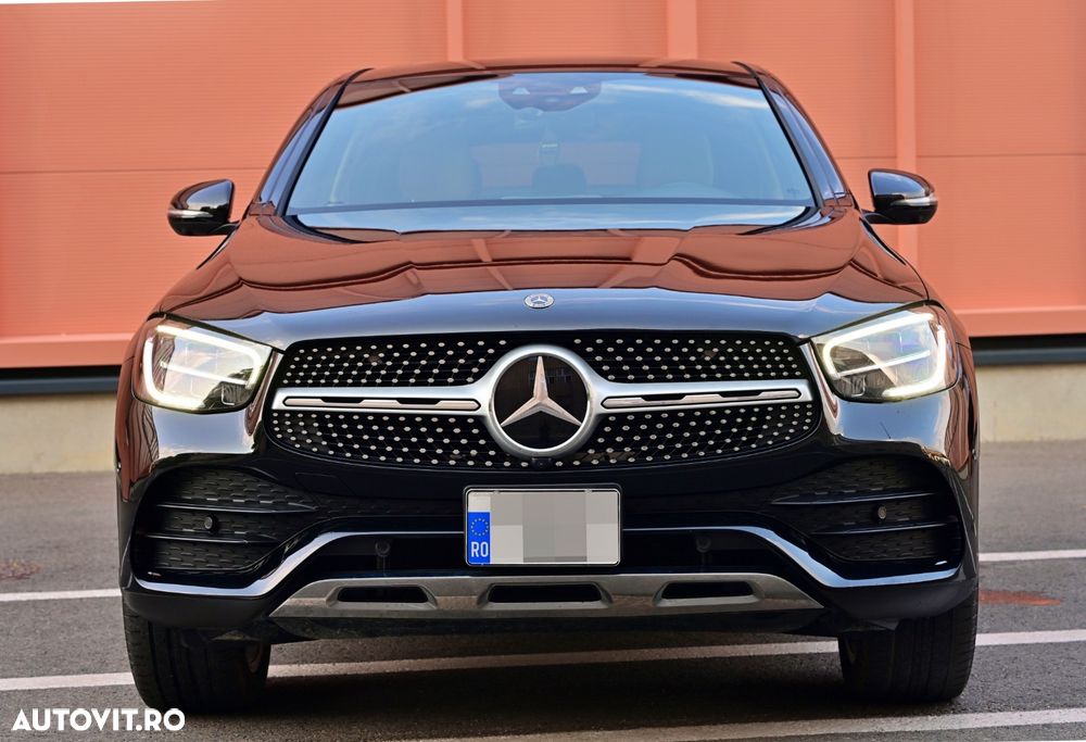 Mercedes-Benz GLC Coupe 300 4MATIC MHEV - 2