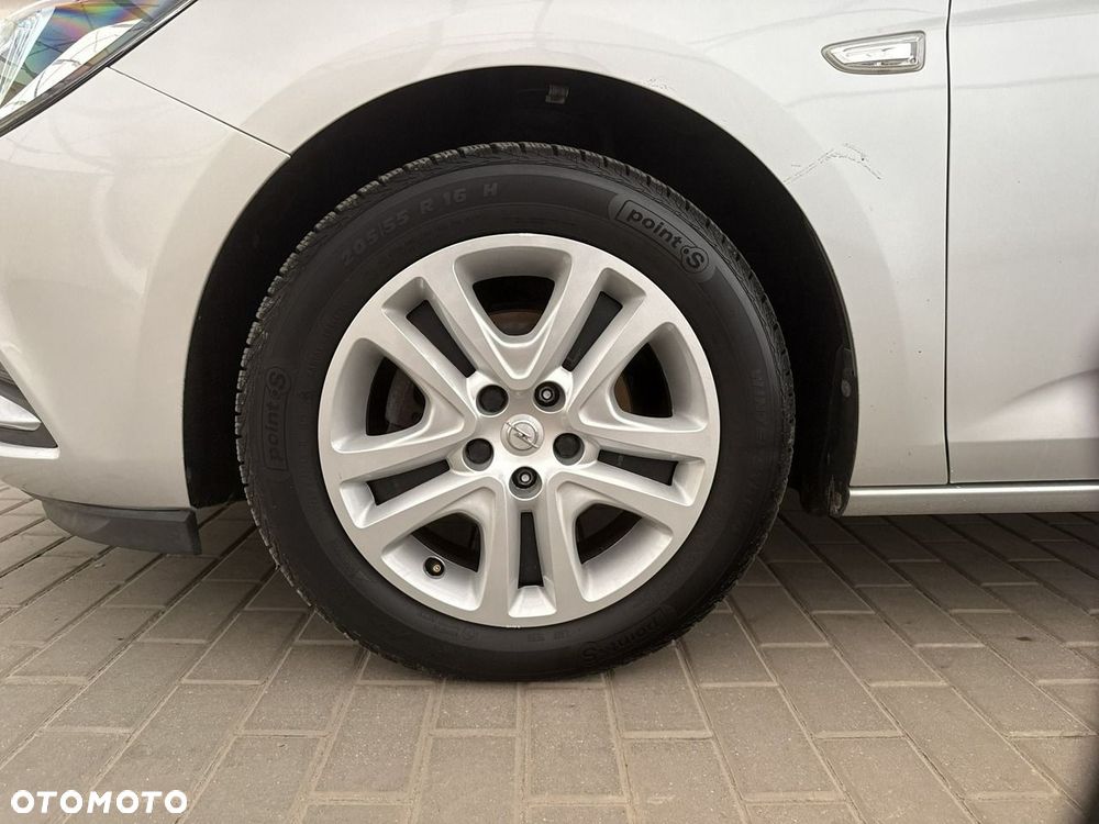 Opel Astra - 21