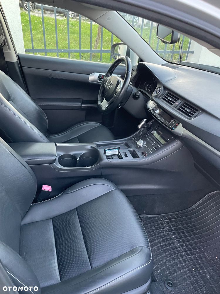 Lexus CT 200h Classic - 9