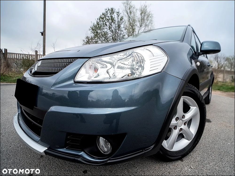 Suzuki SX4 - 10